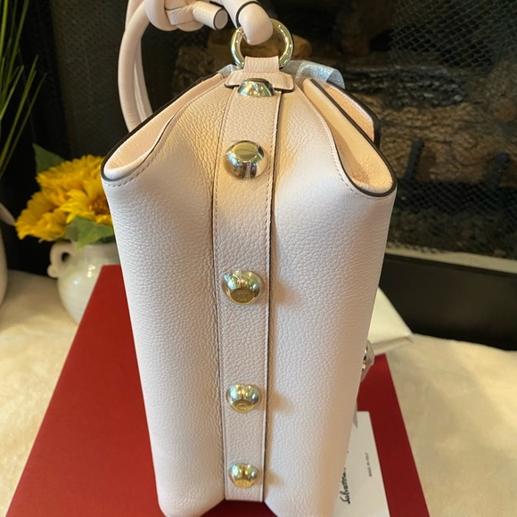 Authentic Salvatore Ferragamo Glam Leather Shoulder Bag - Picture 9 of 13